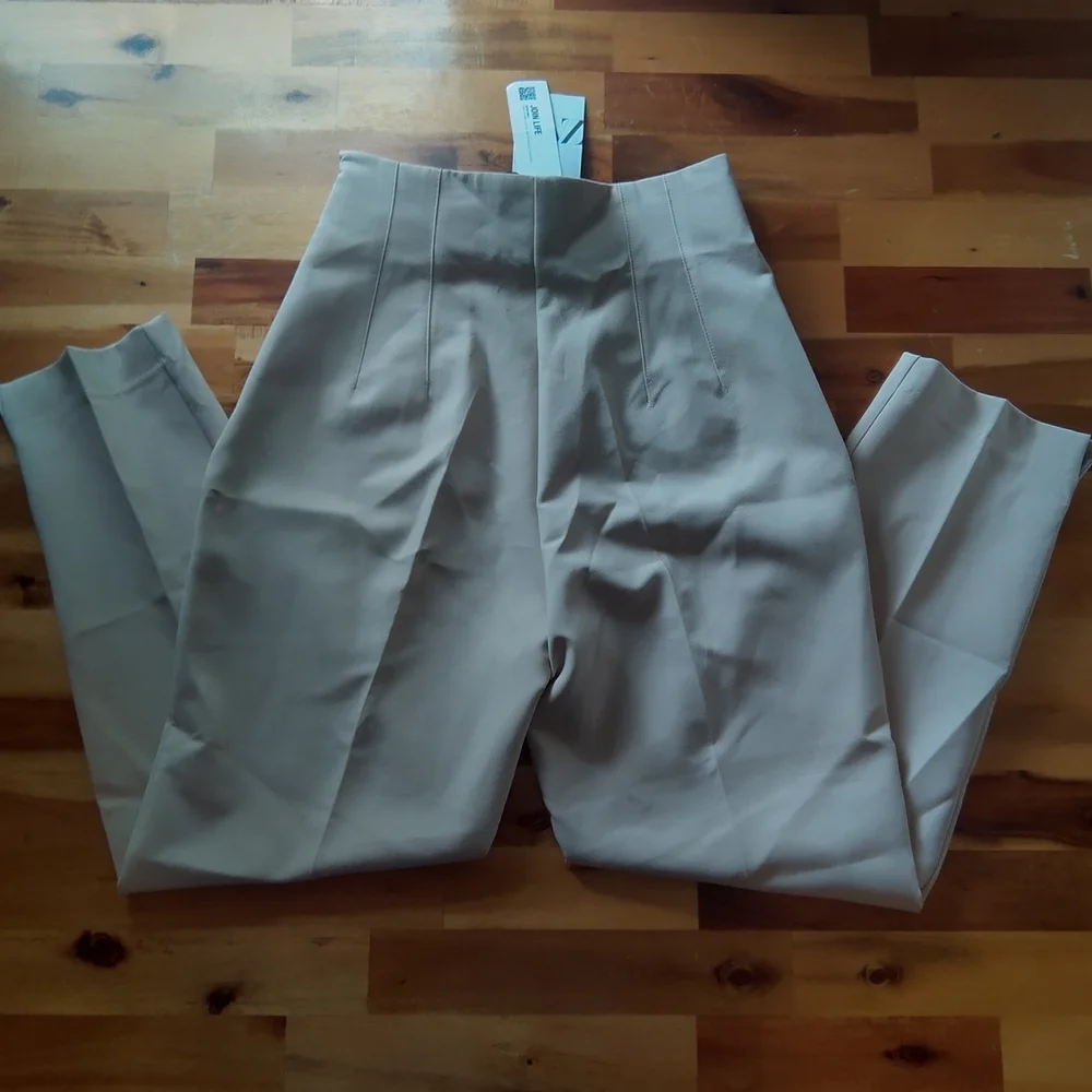 Zara high-waisted pleated slacks, size S, light tan - Picture 2 of 8